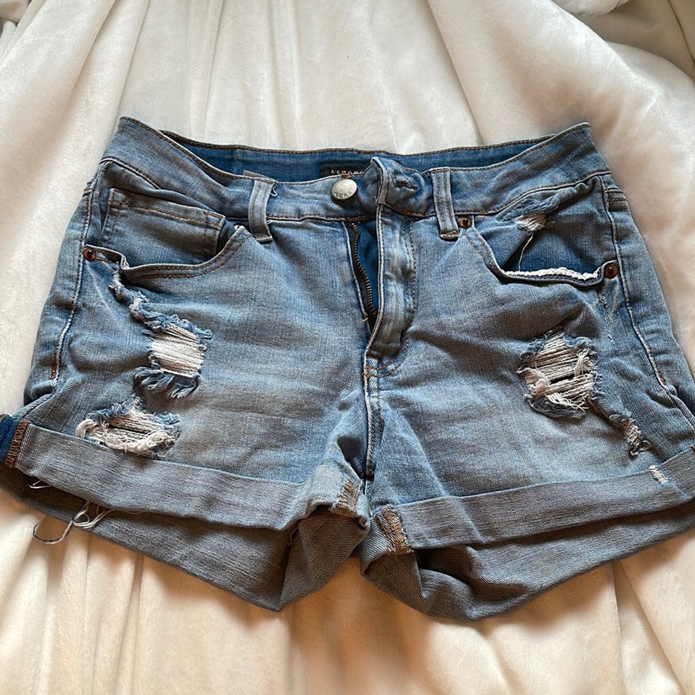 High waisted midi shorts